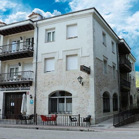 阿玛多尔乡村酒店 Puente de Vadillos 外观 照片