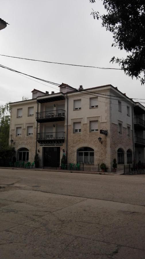 阿玛多尔乡村酒店 Puente de Vadillos 外观 照片